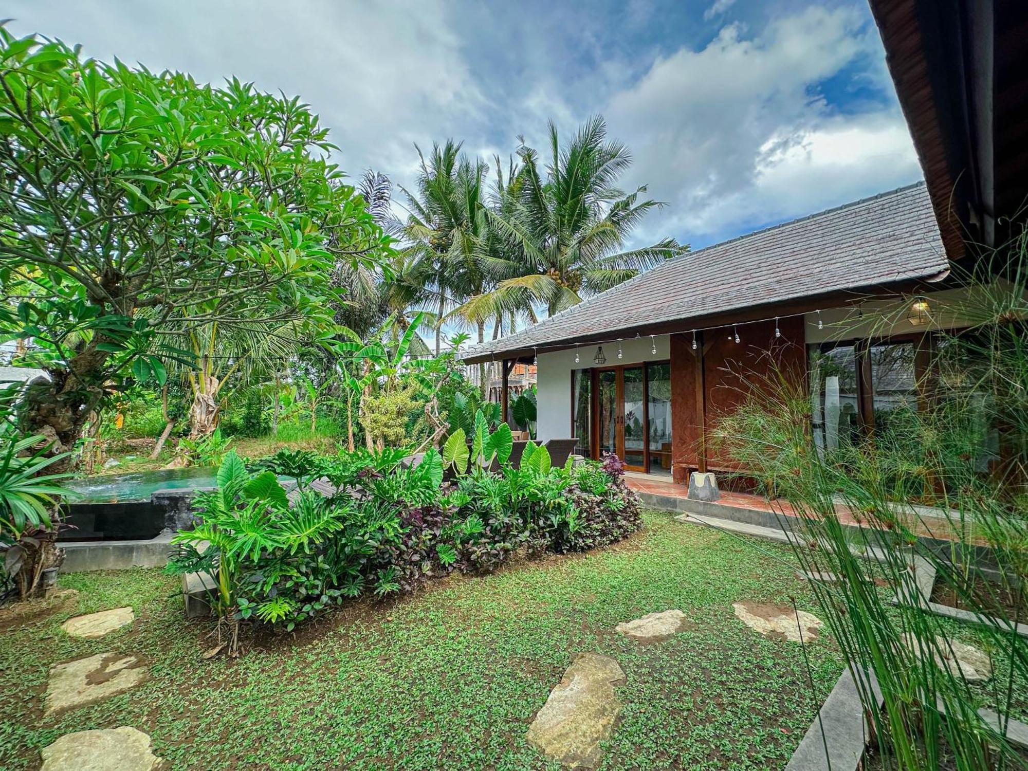 Villa Kakul Villas & Suites